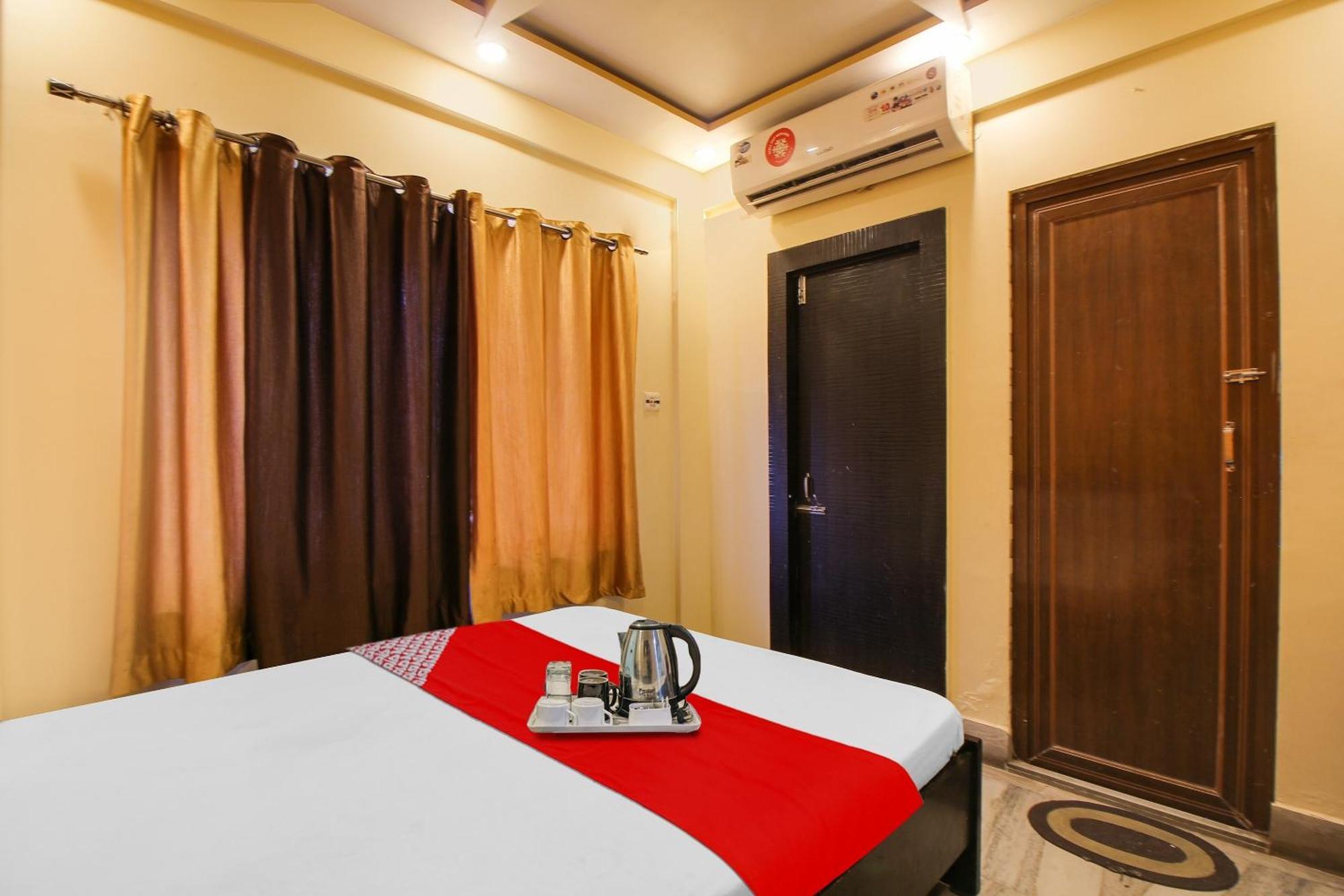 Hotel O Ecopark Kolkata