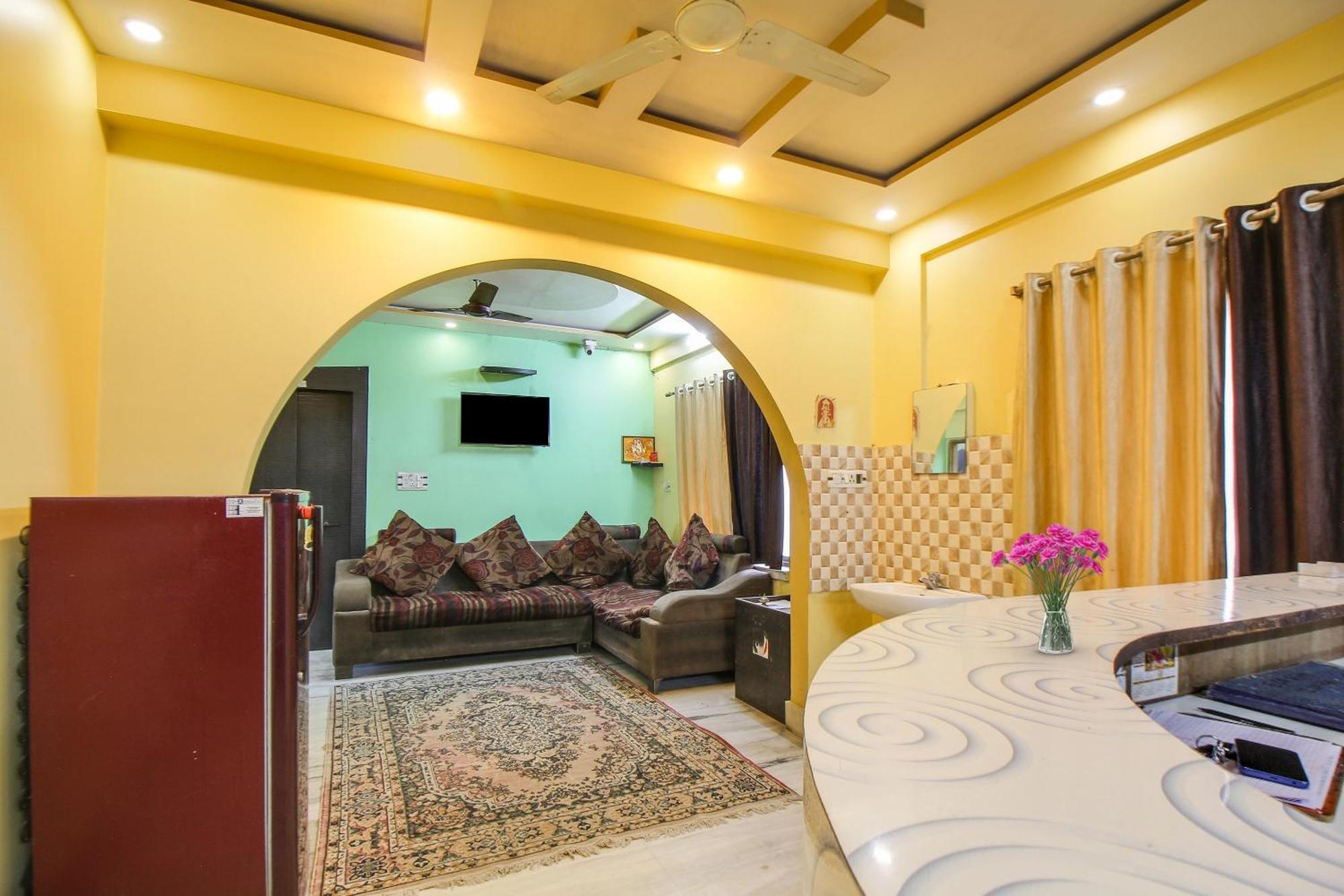 O Ecopark Hotel 3*