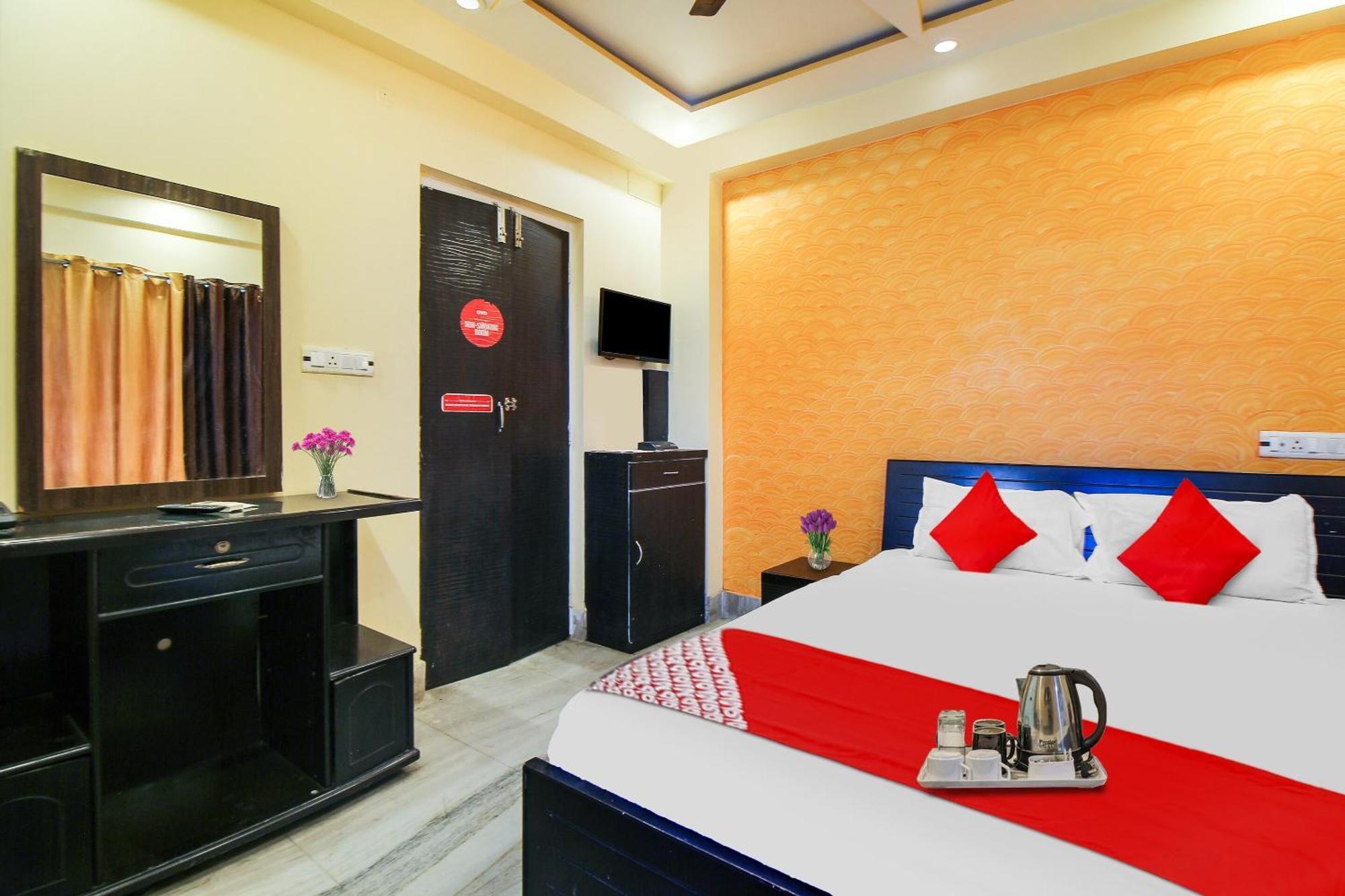 O Ecopark 3*